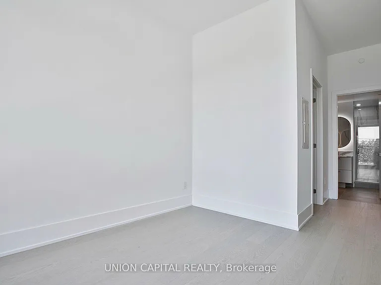 36 Olive Ave #Townhouse 103 — Photo 16