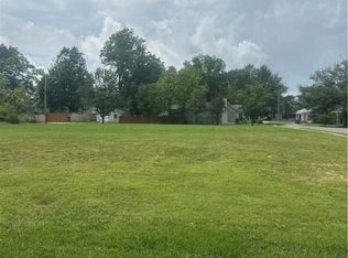 13th St, Fort Smith, AR 72901