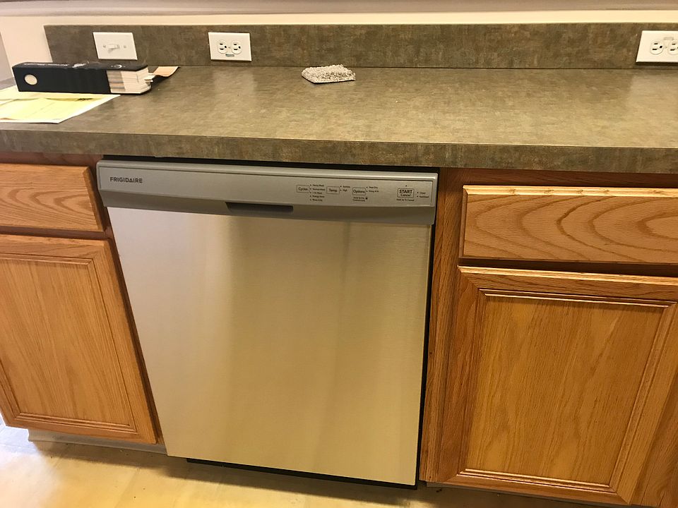 1st image of 15692 Foxglove Ln