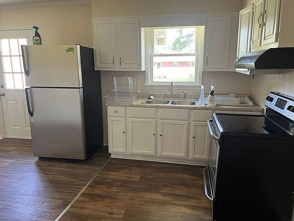 5th image of 1000 Hazelwood Dr