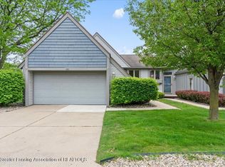 1101 Boulder Ct #48, Lansing, MI 48917