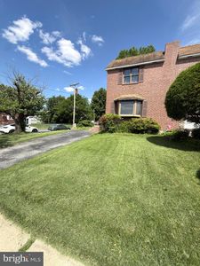 103 E Garrison Rd, Brookhaven, PA, 19015