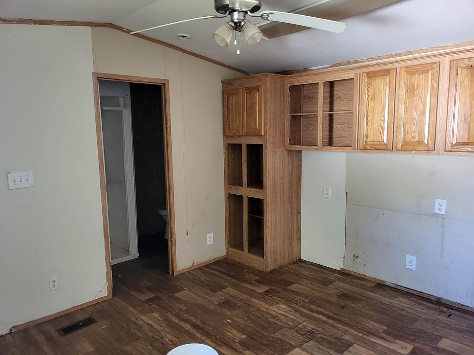 2nd image of 312 Pankey Rd #7