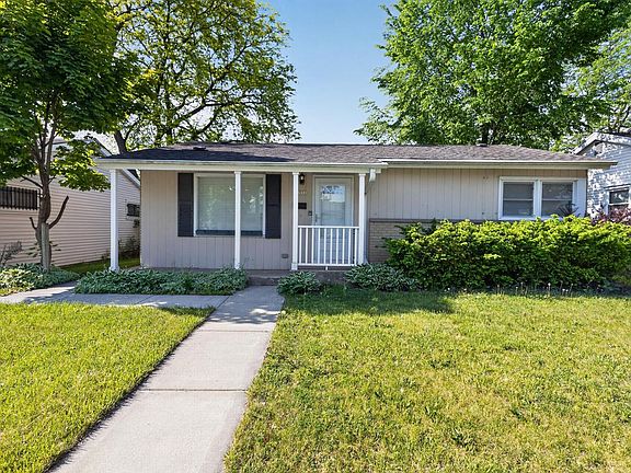 3rd image of 8531 W Lawrence AVENUE