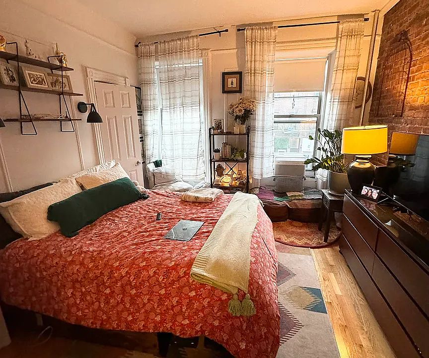 1st image of 139 Rogers Ave #1B