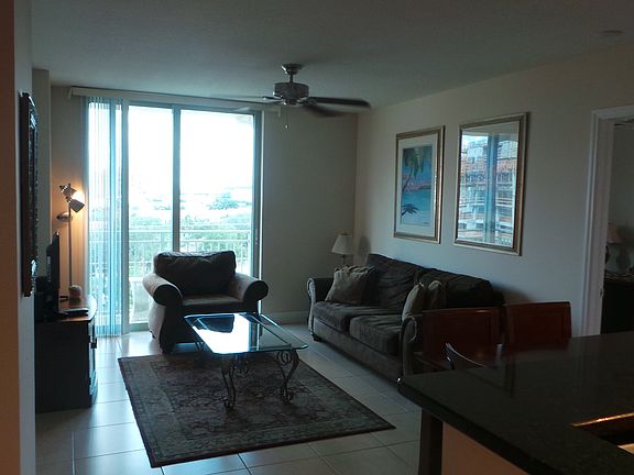 2nd image of 610 Clematis St APT 730