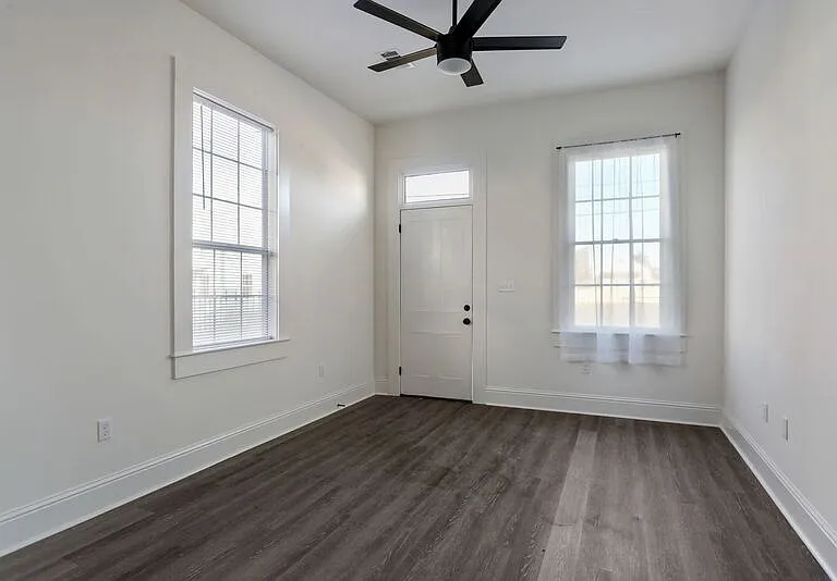 3422 Lasalle St #3420 — Photo 2