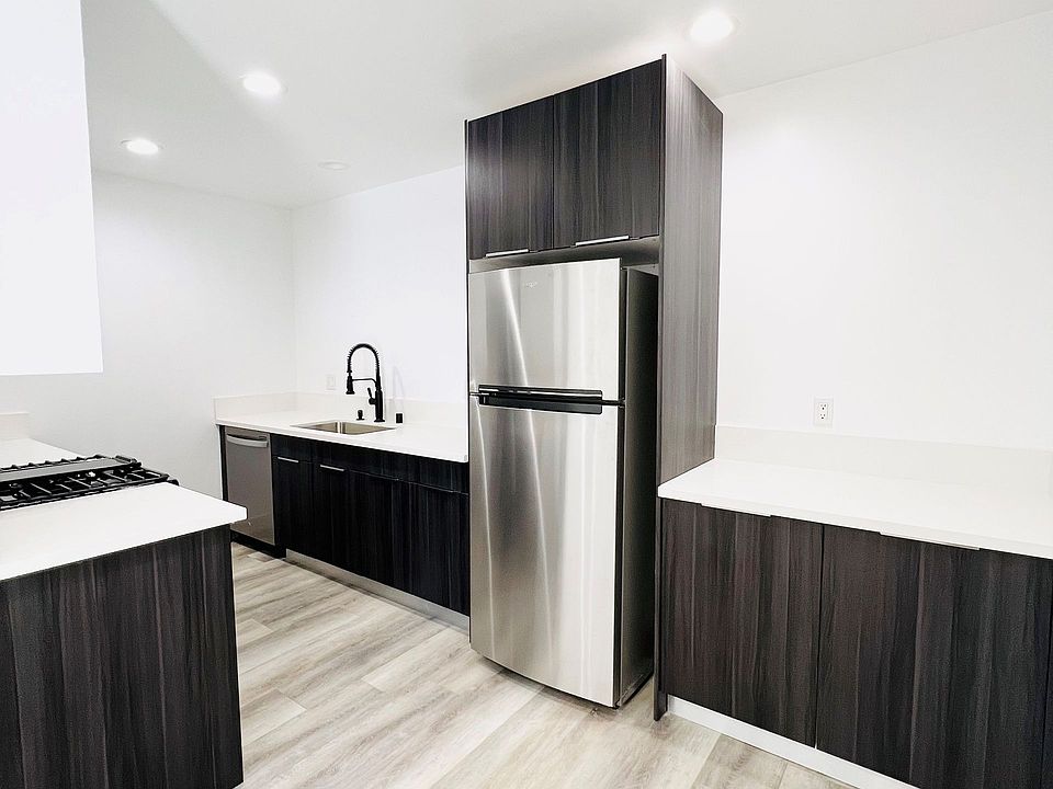 1st image of 2561 W Avenue 30 #5