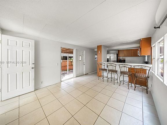 4th image of 451 SE 8th St Lot 56