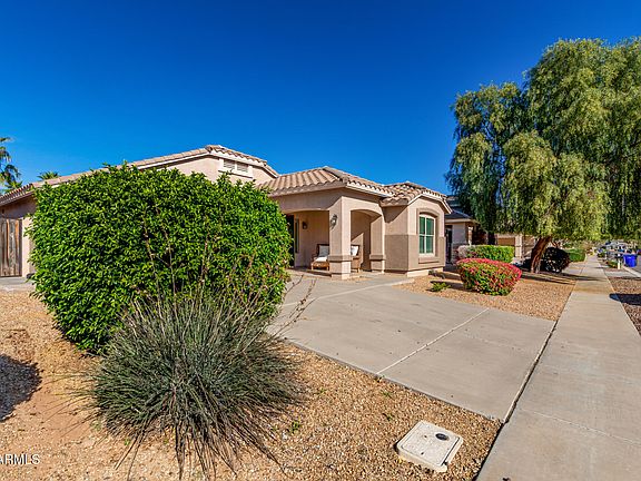 5th image of 3248 E JOSEPH Way