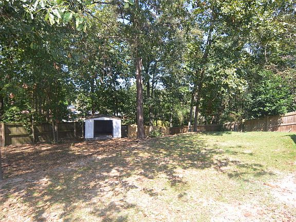 2nd image of 1930 Seaborn Dr