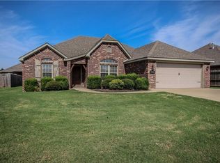 3002 SW Oakleigh Rd, Bentonville, AR 72712