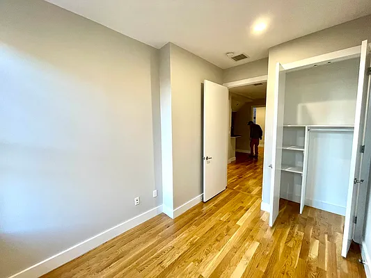 Rented by Pear NYC LLC | media 39