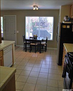 5th image of 2401 Gallery Dr