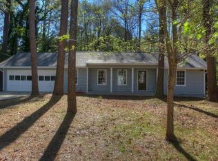 4666 Kellogg Dr, Lilburn, GA 30047