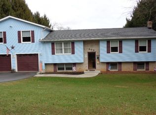 809 Velvet Run Dr, Westminster, MD 21157