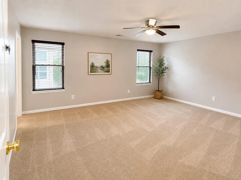 18802 Bailey Oaks Ln — Photo 17
