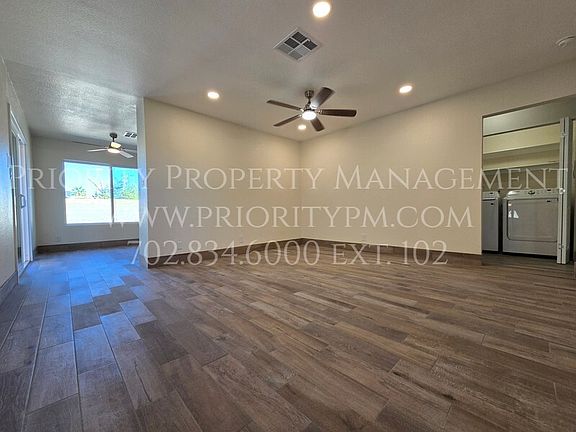 3rd image of 6974 Elkwood Dr