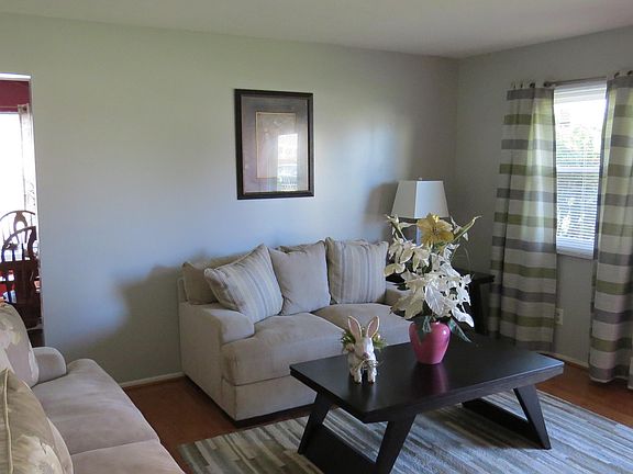 5th image of 5102 Green Cove Cir