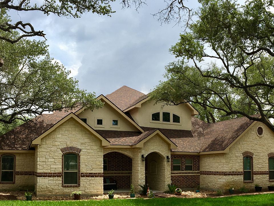 1st image of 142 Montesito Ln