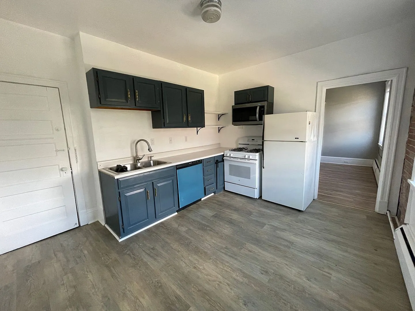 301 S Winebiddle St #W3 photo 1