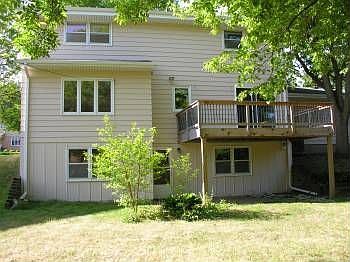 2nd image of 1225 Polk Pl NE