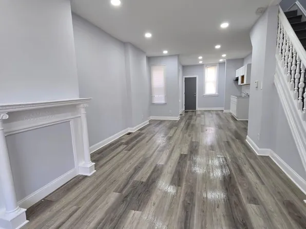 226 N Peach St, Philadelphia, PA 19139