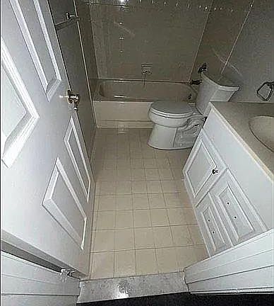 4th image of 205 Star Pointe Ct Unit 1C