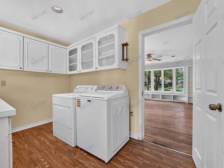 3550 Ainsworth Dr — Photo 22