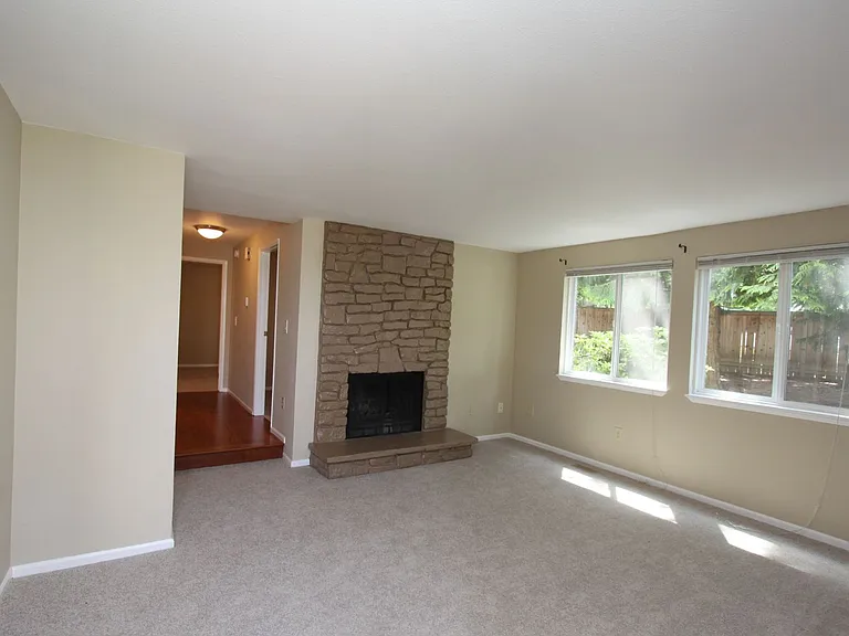 12004 Slater Ave NE #E-F-3 — Photo 4