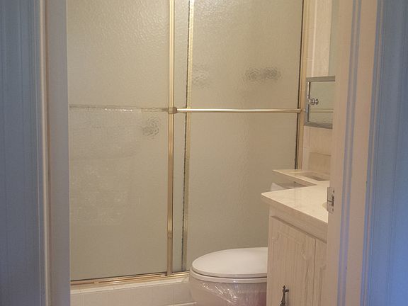 4th image of 2018 S Federal Hwy APT 208