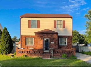 28732 Victor St, Roseville, MI 48066