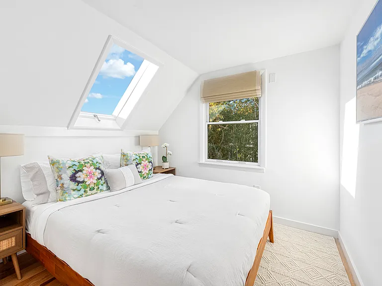 30 Wyandanch Ln — Photo 18