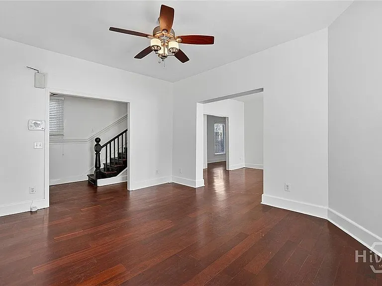 506 E 31st St — Photo 10