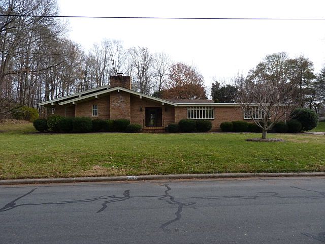 1st image of 1207 Morgan Dr