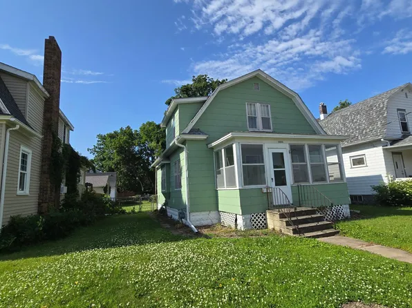 1003 1st Ave SW, Austin, MN 55912