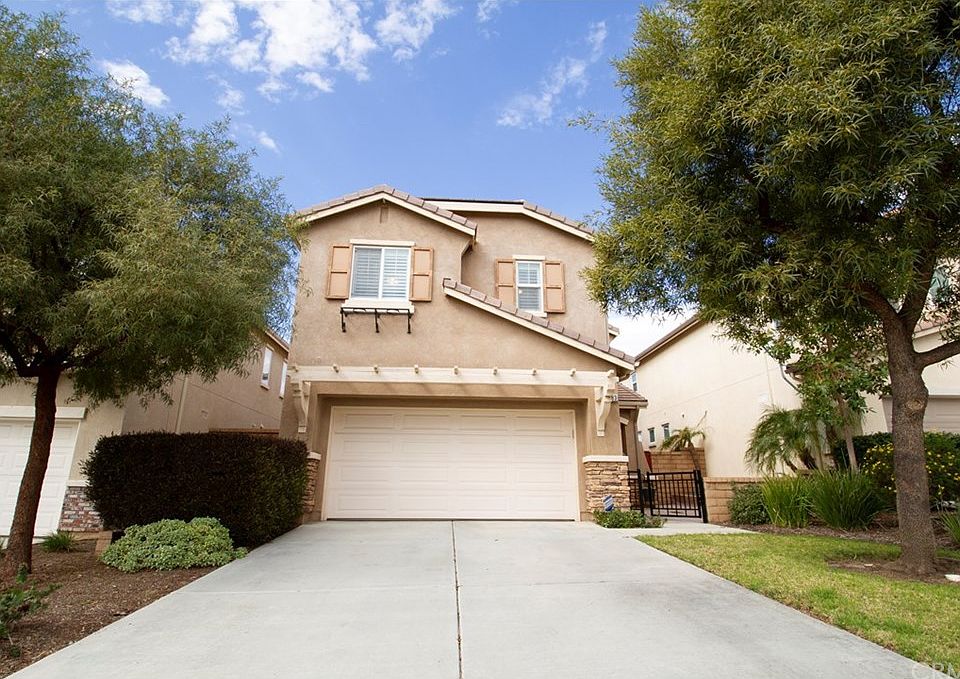 1st image of 12883 Serpentine Way