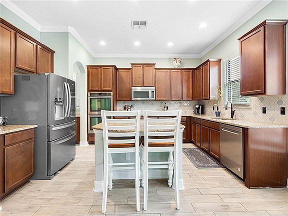 4th image of 4900 Cypress Hammock Dr