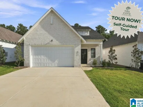 377 Shiloh Creek Dr, Calera, AL 35040