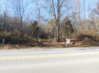 5155 Hickory Ridge Rd, Highland, MI 48357