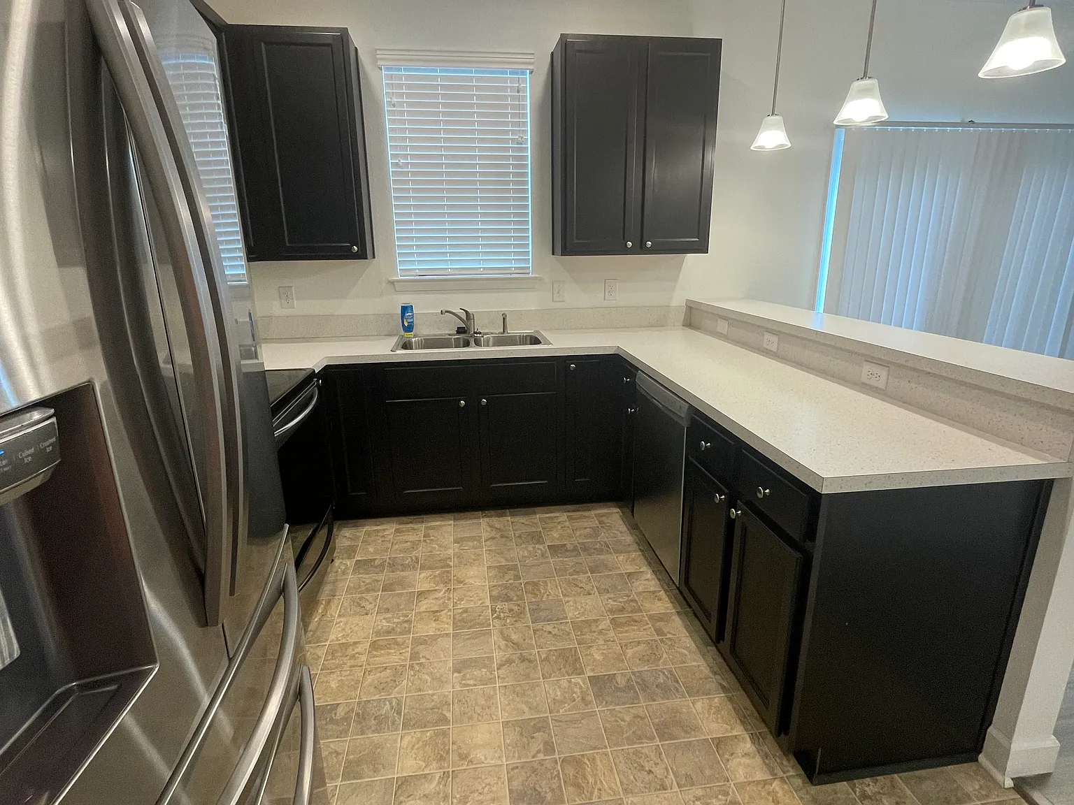 2 bed, 1329 sqft, $2,275 — Photo 4
