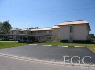 1931 W Lakeview Blvd APT 7, North Fort Myers, FL 33903