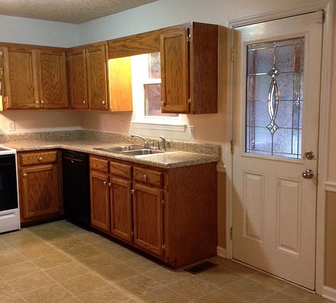 3rd image of 649 Evergreen Dr