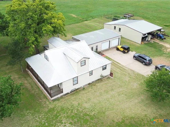6007 Fm 3233, La Grange, TX 78945