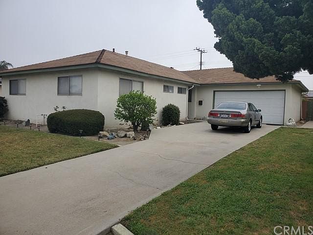 1st image of 7512 Bradley Dr