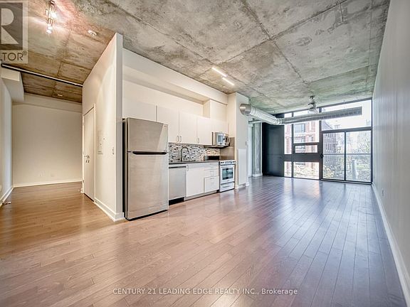 3rd image of 60 Bathurst St #306