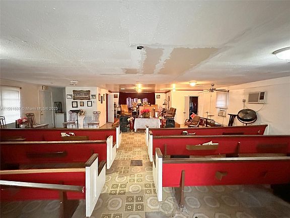 4th image of 655 SW 5th St