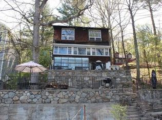 60 Lakeshore Dr, Hopkinton, MA 01748