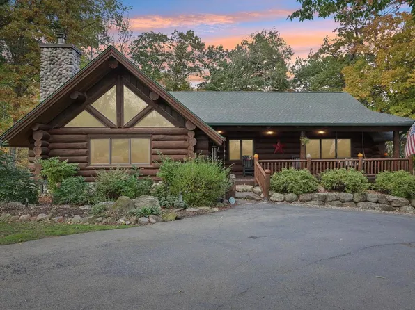 W10124 Giese Lane, Portage, WI 53901