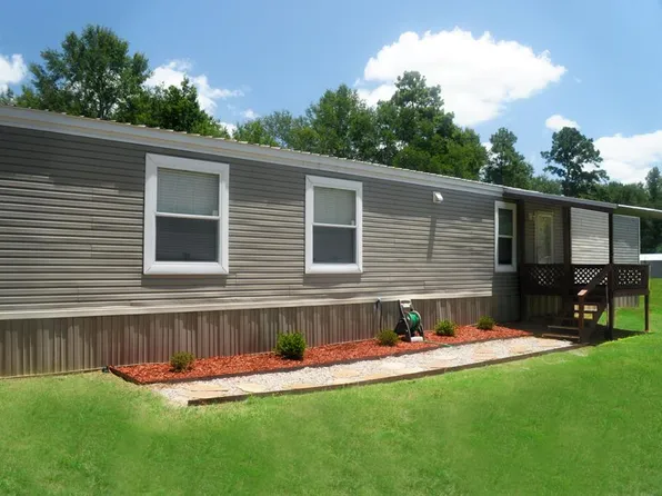 230 Sapphire Rd, Lufkin, TX 75904